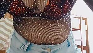 What happens when you do a live stream with shorts shoved right up your ass?