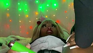 In a thrilling cosplay adventure, Misa reaches an explosive climax gripping her Death Note tightly.