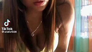 bunduda com calcinha marcando, you wanna see more?