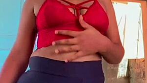 bunduda com calcinha marcando, you wanna see more?