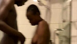 Oh man, this muslim girl gets fucked hard by her young 18+ boy toy in the bedroom 😈