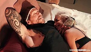 oh man i cant believe how veronica leal gets so deep in that shy petite blonde scene... kissing and hardcore fucking everywhere