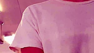 i uh, love makin this simple selfie clip while enjoyin my gym workout, ya know