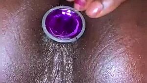 I can't believe how this anal plug gets my pussy squirting so effortlessly every single time, it's just incredible