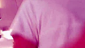 i uh, love makin this simple selfie clip while enjoyin my gym workout, ya know