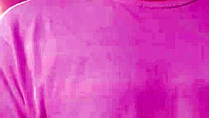 i uh, love makin this simple selfie clip while enjoyin my gym workout, ya know