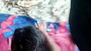 Tight steddatter får sin første anal i hjemmelavet POV