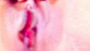 Clit masturbation session with some relaxing vibes