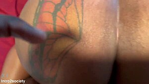 yo big booty country milf shakes that fat ass for bbc