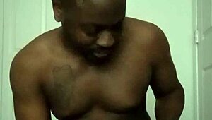 American 33-Year-Old Llamasr Threesome With 30-Year-Old Alexiadonna And French 20-Year-Old Mhpmlbziwulx In Restricted Roleplay Cum Collage