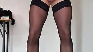 Long-legged shemale blasts huge cumshot in pantyhose heels