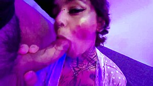 Holy shit! Cute alt teen fucks lucky guy till creamy cum mouth explosion!