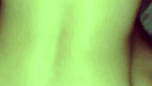 Madura Venezolana Lechal en Cuatro