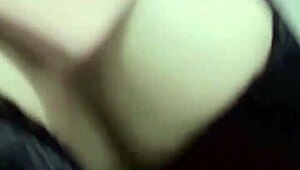 Arab Teacher Strips Hijab Viral Dance to Big Pussy Reveal