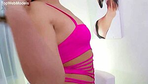 cami's cute chubby coed pov session