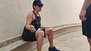 That tough soccer girl lost the bet to her mechanic buddy and paid up with her juicy ass on camera