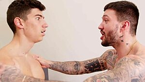 Kumpel przywiózł dziewczynę do domu, wyruchaliśmy ją na ciążę mokro i brudno