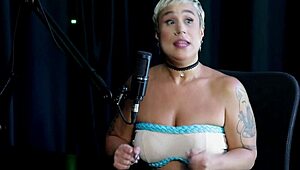 Naked blonde gets erotic massage after regretful date fuckup!