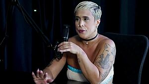 Naked blonde gets erotic massage after regretful date fuckup!