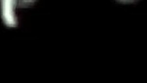 我射在拉丁大屁股大奶女仆的屁眼里