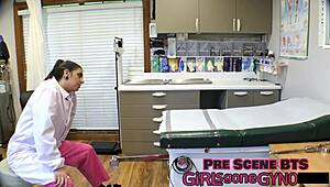 wanna watch aria nicole lick my shaved pussy toes in latex gloves?