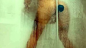 ughh i'm so horny in the shower i gotta use my dildo now 😩💦