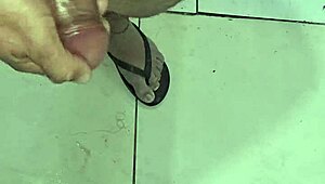 kleber busting huge creampie load solo brazilian style 💦🍑