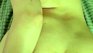 Fuck my tight shaved pussy then I suck all your cum 😍💦