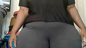 Dominican housewife shows off her nasty juicy ass