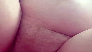 Hey, watch this pregnant babe masturbate her pussy?
