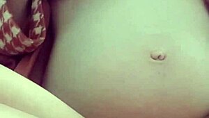 Hey, watch this pregnant babe masturbate her pussy?