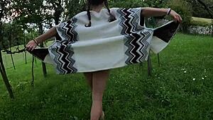 I'm walking outdoors stripping 'cause my pussy's too excited wet