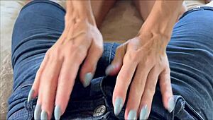 divorsed neighbor came for towel i nutted inside her