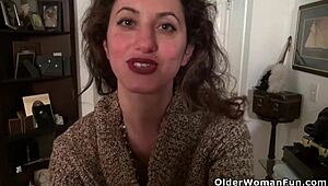 Serena cruz fingers her nylon pantyhose pussy desperately