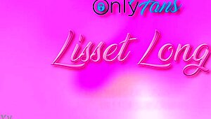 whoa lisset long's big ass ebony latina body squirts hard with that anal dildo 🔥🍑