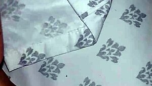 wanna see these bedroom feet and toes up close tonight?