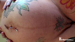 lilly points her nude pregnant toes for foot fetish fun