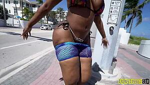 Victoria cakes shakes her giant ebony ass on street craving big cock anal pounding?