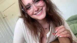 малка 18+ степ сестричка опитва истински кур мисионерски догги кремпай POV табу фантазия