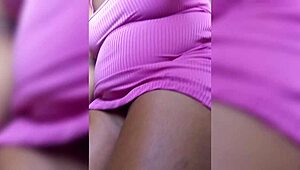 chubby latina evangélica loves her big hairy pussy solo