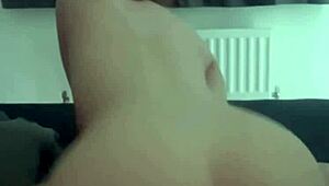 omg this slutty british girlfriend is so horny masturbating with dildo on webcam 😩🍆