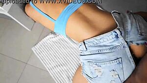 hermanastra shakes her thick juicy latina ass bending over to ride my big cock pov