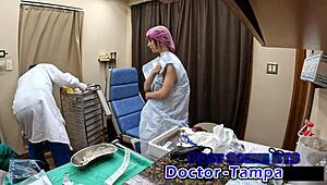 Dr Tampa's latex nurse Ditria Rose examines patient's cock backstage in hospital roleplay