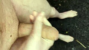 dare you to masturbate risky outdoors at midday pov?