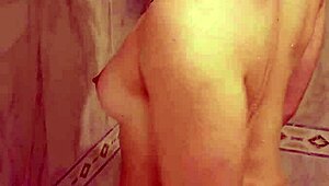 jessica soaks in the tub with asmr vibes