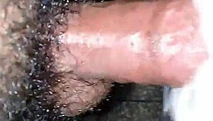 Amateur arab moroccan slut takes dirty homemade monster cock pussy pounding