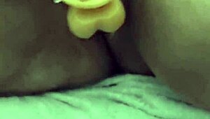 Chubby housewife squirts soaking wet from dildo play?