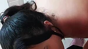 agente de inmobiliaria cambia su coño caliente por la propiedad soñado