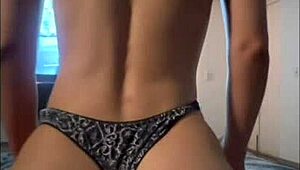 damn this sexy latina amateur loves shoving my cock deep in her wet mexican ass!