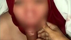 wanna see this arab babe's tight pussy stretched by huge cock